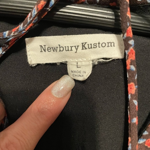 Julie’ Boutique Newbury Kustom floral dress - Picture 3 of 3